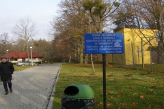 20211118-07 Prof. Aleh Marozau dołącza do grupy zwiedzającej